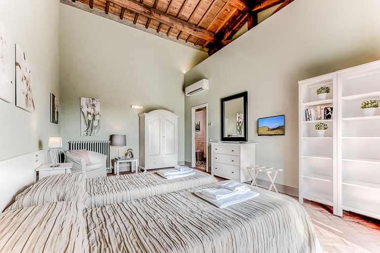 Doppelzimmer SUPERIOR Ribes Hotel Agriturismo di Sereto im Chianti mit Pool