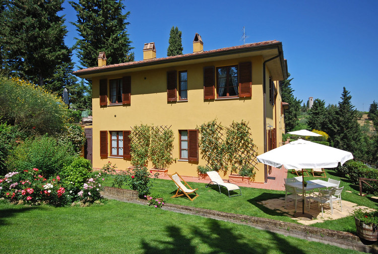 Tenuta I Cipressi Toskana Agriturismo im Chianti mit Pool und Garten Ferienwohnung Cipresso Ansicht 2