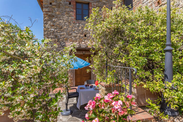 Ferienwohnung Violetta Casale Valle Toskana Weingut im Chianti mit Pool Terrasse 1