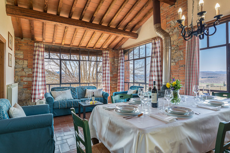 Toskana Ferienhaus Il Noce mit Pool im Chianti Weingut