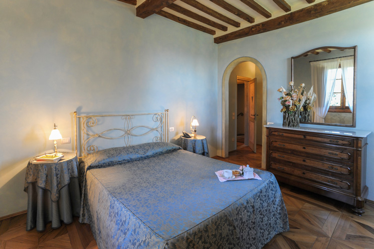 Doppelzimmer Superior Nr. 4 Tenuta Sticciano Toskana Agriturismo und Weingut mit Pool Zimmer