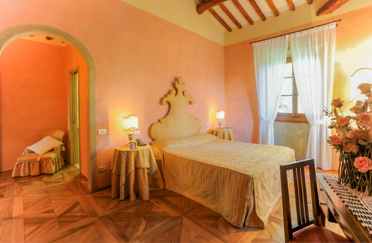 Doppelzimmer Superior Nr. 5 Tenuta Sticciano Toskana Weingut und Agriturismo mit Pool Zimmer