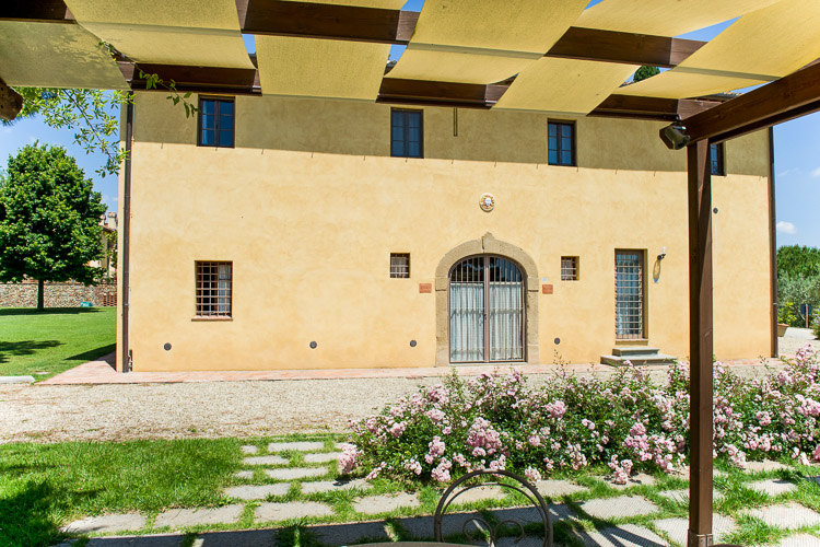 Ferienwohnung Passero im Toskana Agriturismo Weingut Tenuta Sticciano mit Pool für Paar Urlaub, hundefreundlich