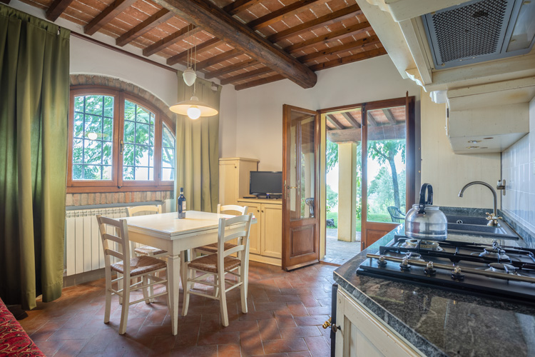 Ferienwohnung Giotto im Toskana Weingut Residence San Lorenzo mit Pool