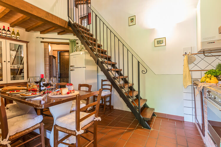 Doppelhaushälfte Melograno Agriturismo Casa Montelopio mit Toskana-Charme