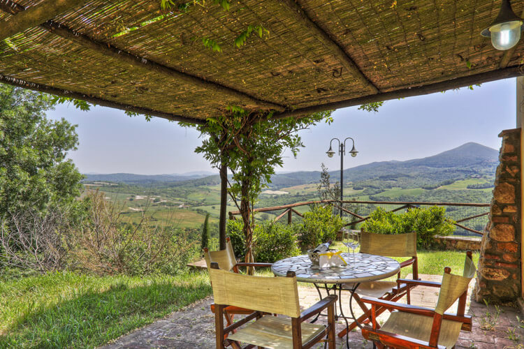 Borgo del Monte, Toskana Ferienwohnungen für Familien mit Panorama am Meer mit großem Pool