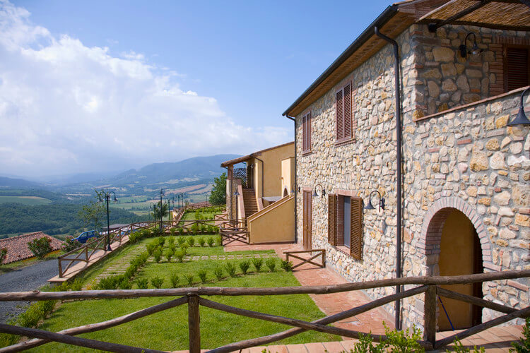 Toskana Ferienwohnung Nr. 19 im Borgo del Monte, mit Pool und Panorama Terrasse