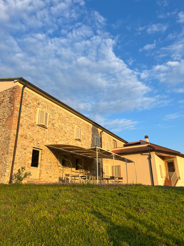 Toskana Agriturismo Prata am Meer mit Pool Wohnung Nr. 2 Terrasse