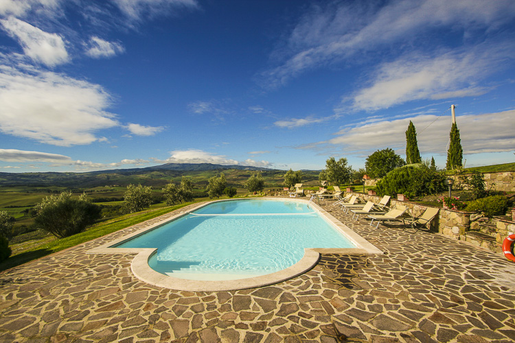 Ferienwohnung Ginepro Toskana Agriturismo Caccia Amici, Pool und Frühstück