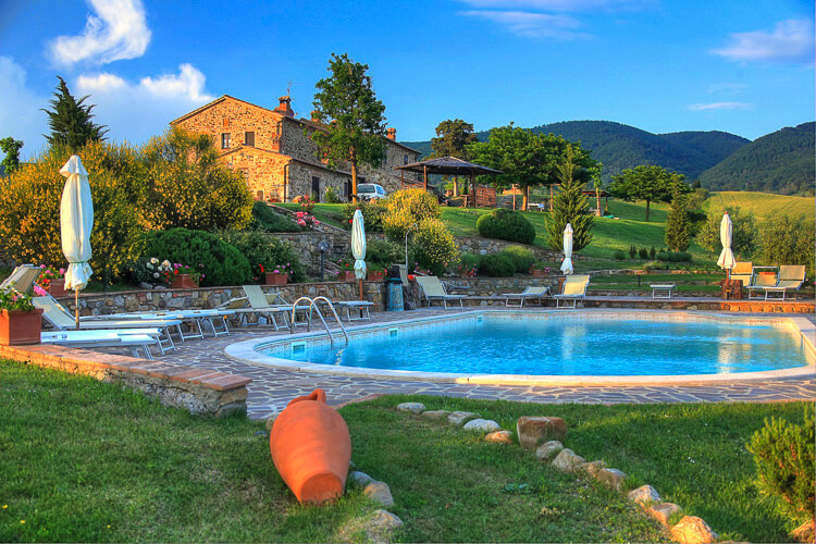 Ferienwohnung Ginepro Toskana Agriturismo Caccia Amici, Pool und Frühstück