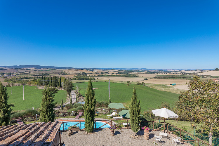 Ferienwohnung Mela Agriturismo Podere Senesi bei Siena mit Pool