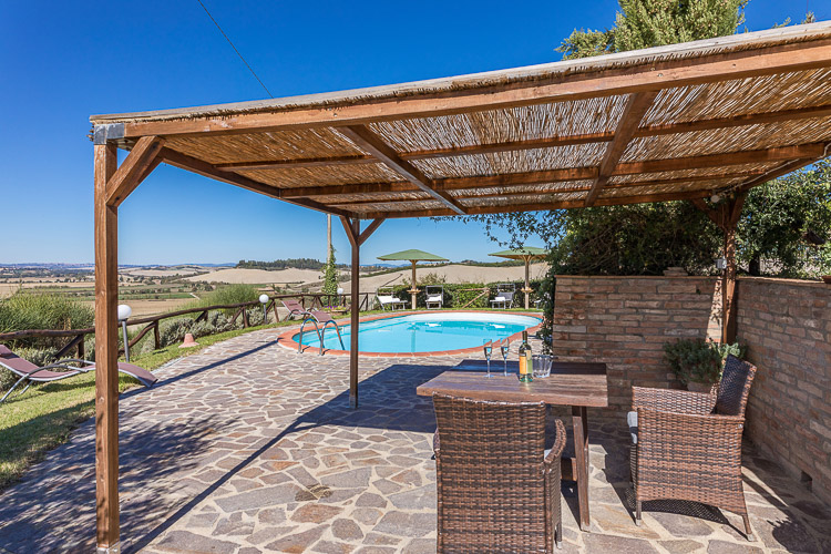 Ferienwohnung Sole Agriturismo Podere Senesi bei Siena mit Pool