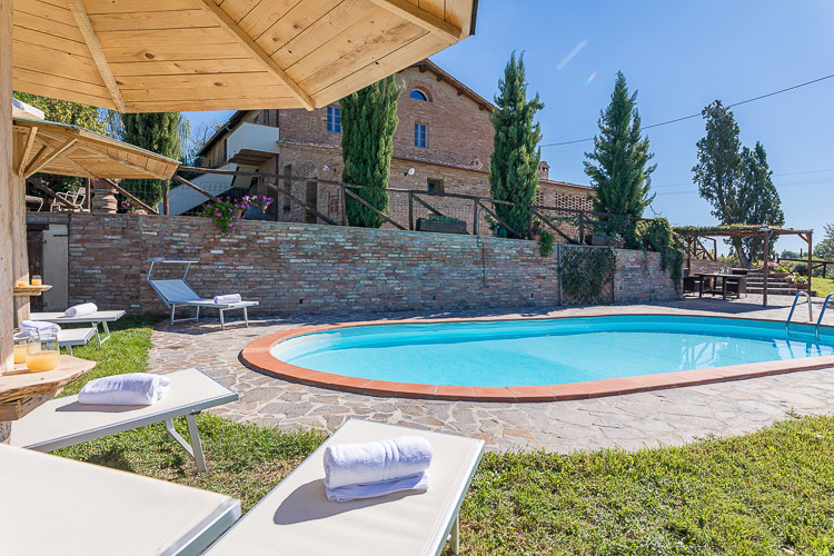 Ferienwohnung Sole Agriturismo Podere Senesi bei Siena mit Pool