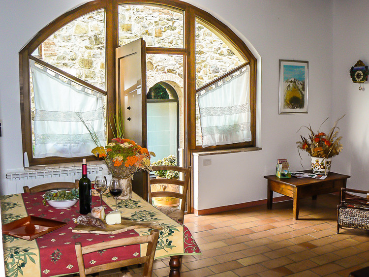 Ferienwohnung Corbezzolo Toskana Agriturismo Casa Murlo in der Crete bei Siena mit Pool Essen 3