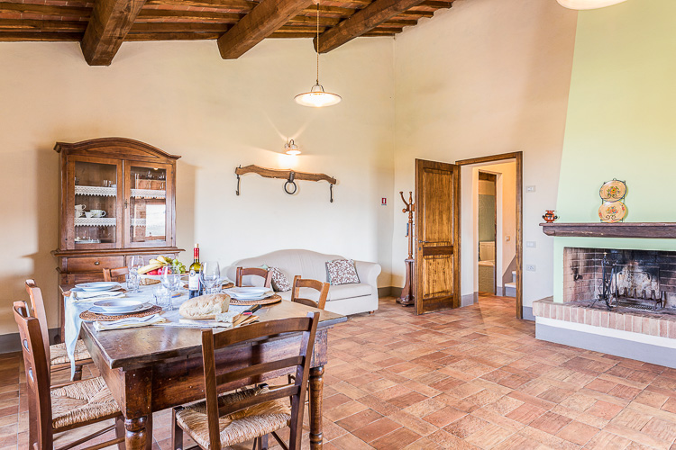 Toskana Ferienwohnung Mezzadro Agriturismo Borgo Bacco mit Pool